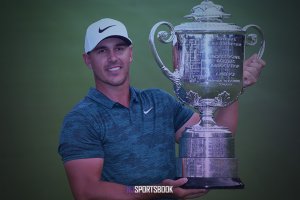 High-Flying Koepka Favorite for First FedEx Playoff