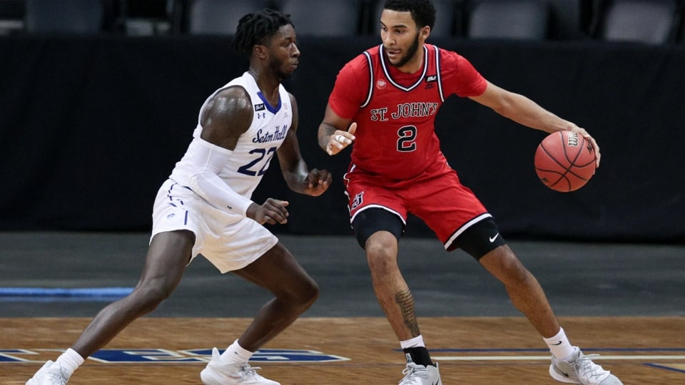 St. John's hosts a struggling Seton Hall team trying to salvage their season and sneak into the NCAA tournament.