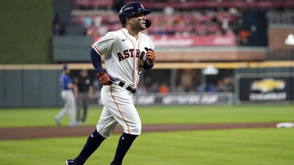 The Chicago White Sox will head to Houston on Thursday and face the Astros while riding on the best record in Major League Baseball.