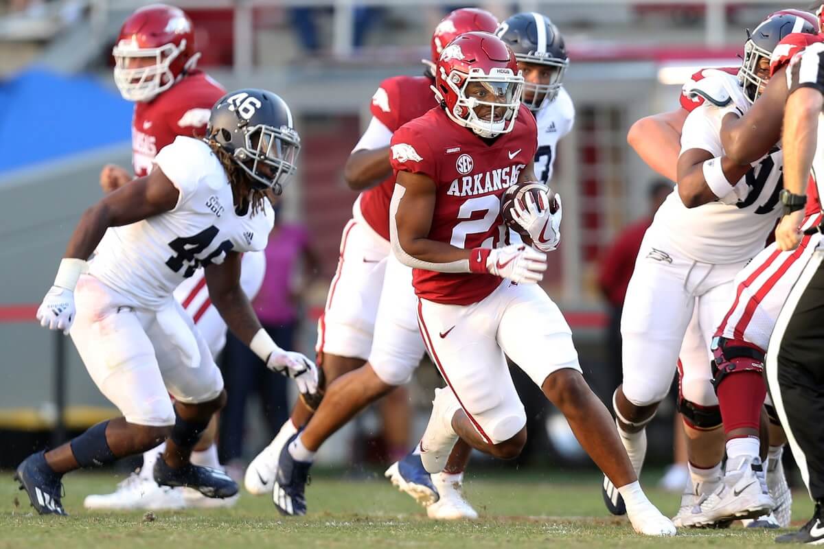 TEXAS A&M AGGIES AT ARKANSAS RAZORBACKS BETTING PREVIEW