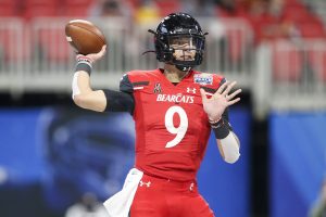 CINCINNATI BEARCATS VS ALABAMA CRIMSON TIDE COTTON BOWL BETTING PREVIEW