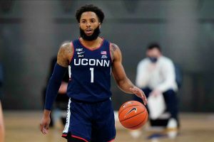 Connecticut Huskies at Xavier Musketeers Betting Preview