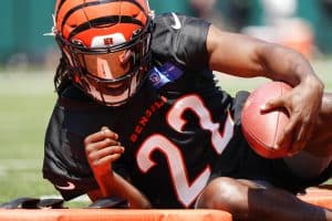 Media by Associated Press - Cincinnati Bengals cornerback Chidobe Awuzie (22) takes part in drills at Paul Brown Stadium Tuesday, June 14, 2022 in Cincinnati. (AP Photo/Jeff Dean)