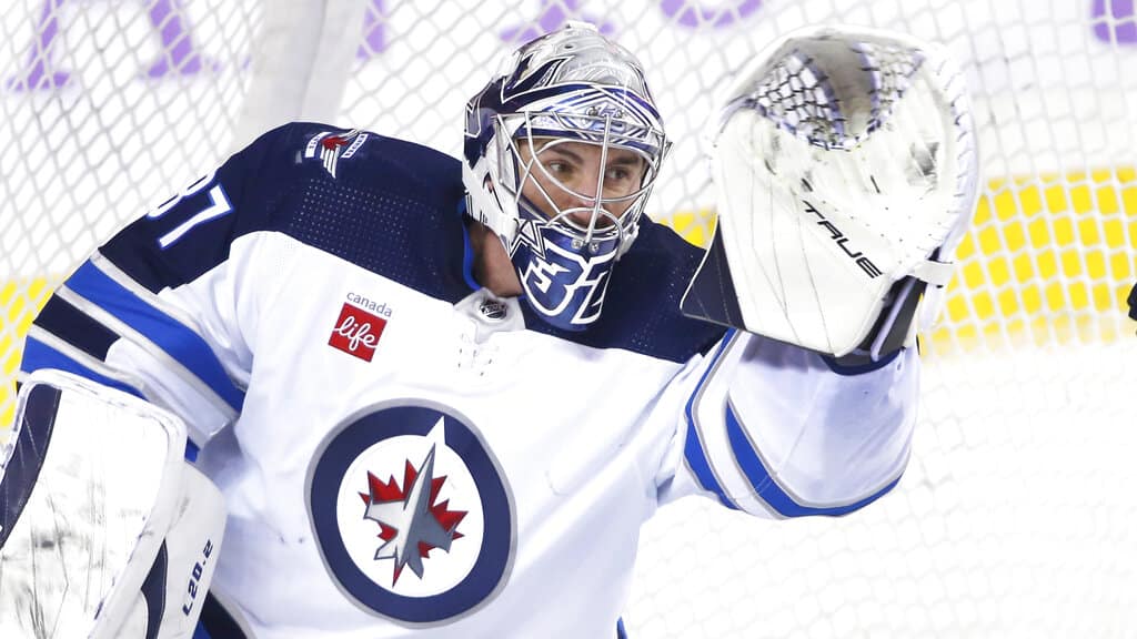 Winnipeg Jets goalie Connor Hellebuyck