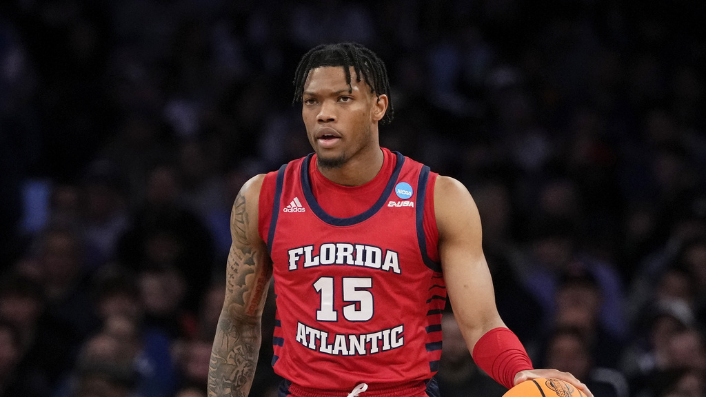 Media by Associated Press - Florida Atlantic's Alijah Martin during the first half in an Elite 8 college basketball game against the Kansas State in the NCAA Tournament's East Region final Saturday, March 25, 2023, in New York. Florida Atlantic won 79-76. (AP Photo/Frank Franklin II)